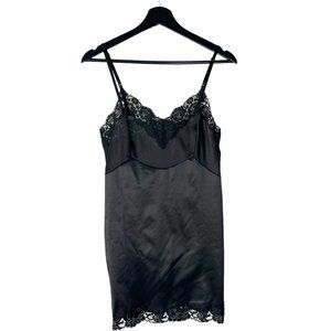 Vintage 60s Vanity Fair Black Antron Nylon Lace Above Knee Slip Small